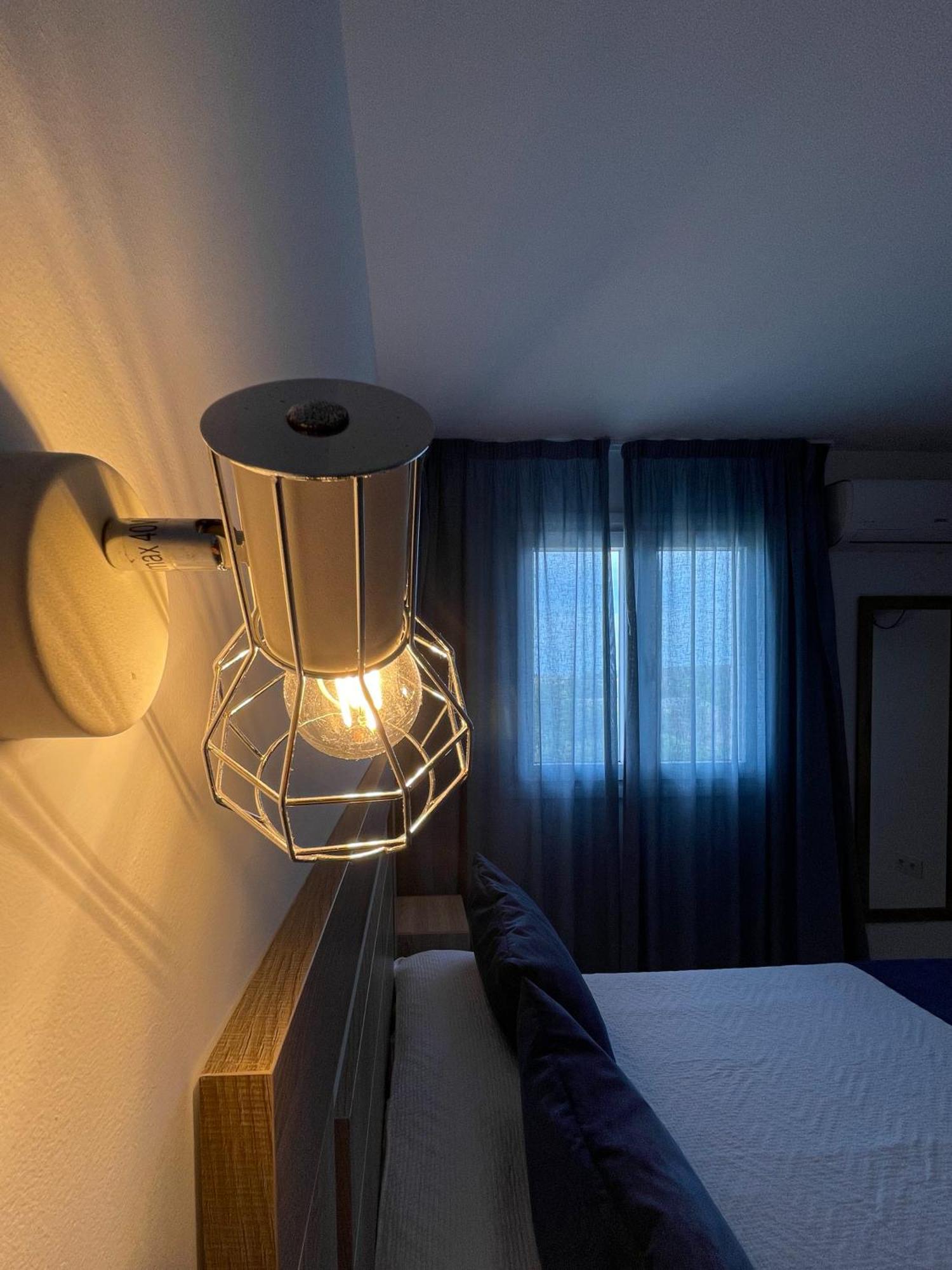 Apartamentos Lusitania Parking Gratis Bajo Disponibilidad メリダ エクステリア 写真